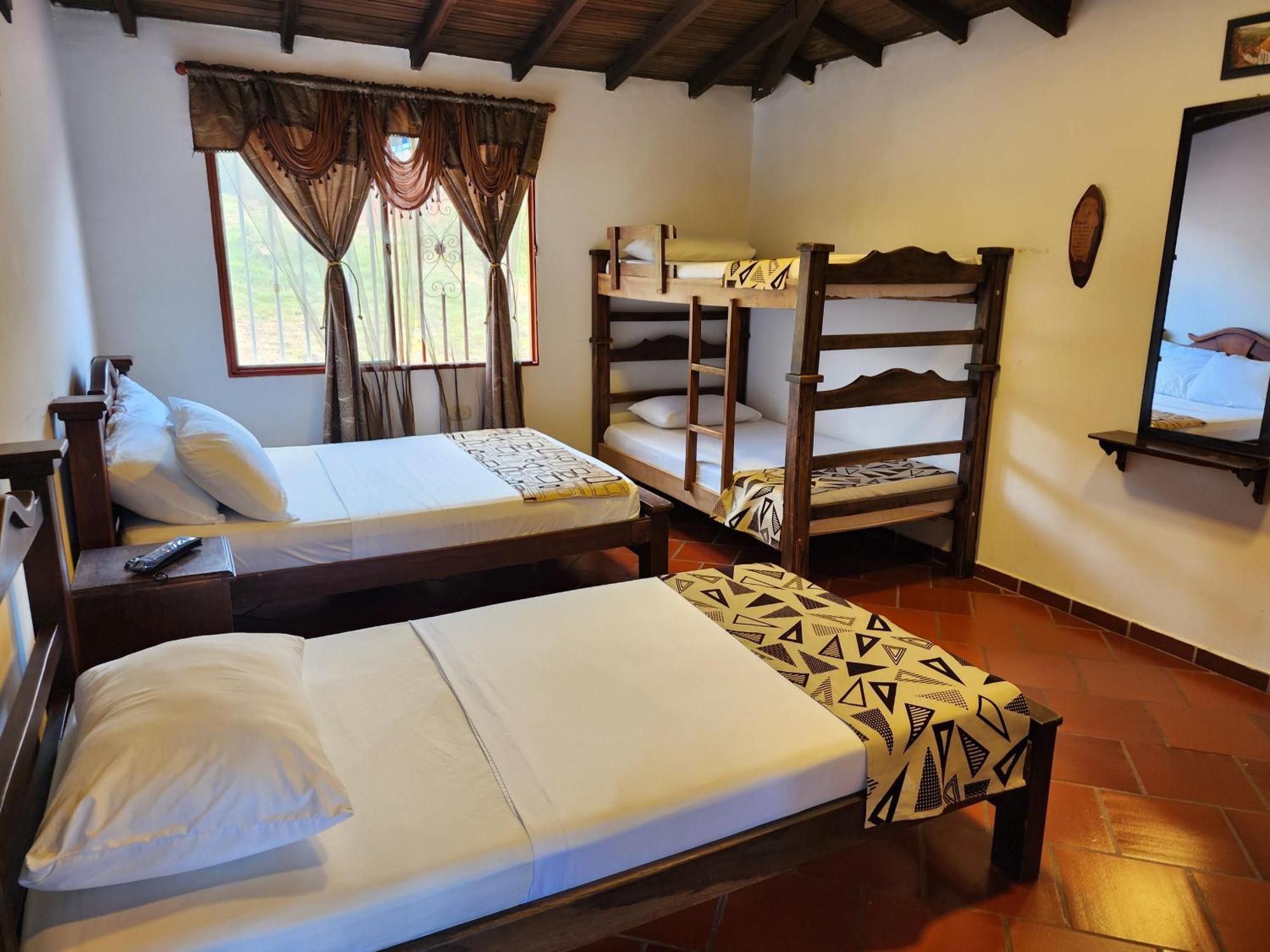 סן גיל Hotel Campestre Palmas Del Zamorano מראה חיצוני תמונה